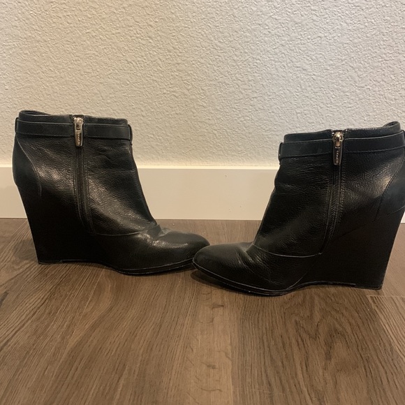 ASO Lydia Martin Coach Melody Ankle Booties - Picture 4 of 7